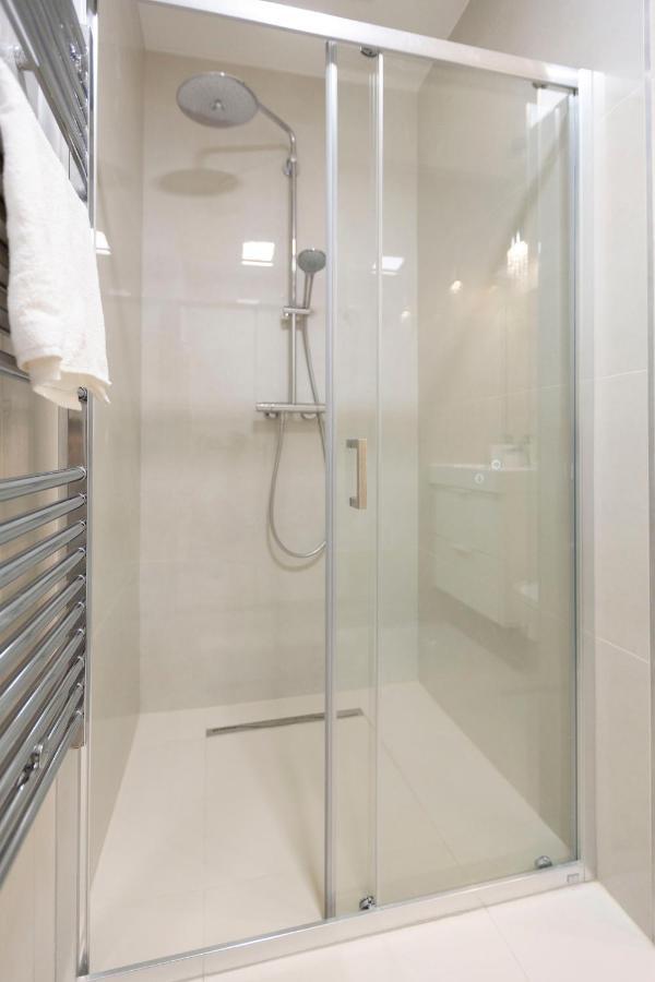 Exclusive Downtown Apartment In The Heart Of 부다페스트 외부 사진