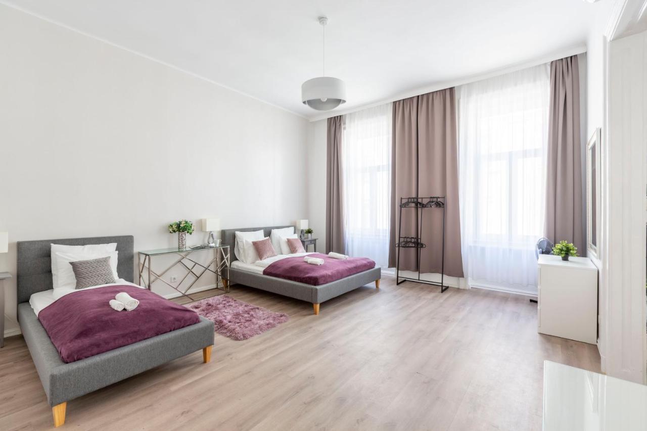 Exclusive Downtown Apartment In The Heart Of 부다페스트 외부 사진